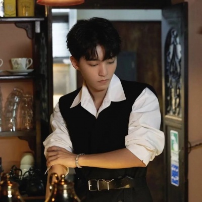 青春活力男生头像，展现少年感魅力