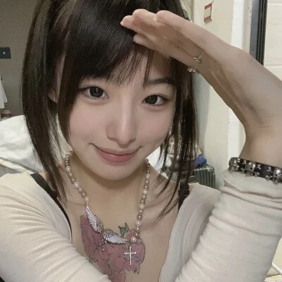 真实头像女生素颜图片，高质量美图不容错过