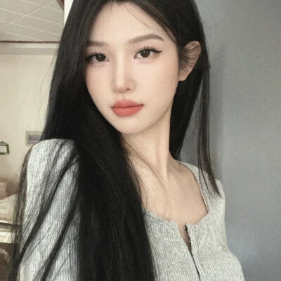 女生头像高质量小众，让你在朋友圈脱颖而出