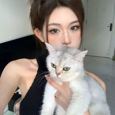 微信头像2024女生最新款图片