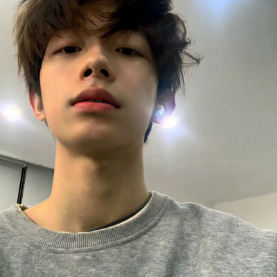 惊艳！精选男士真实照片头像大赏