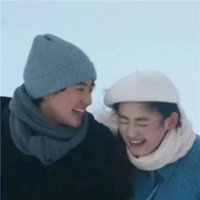冬日氛围拉满！超美下雪天真人情头，情侣必备