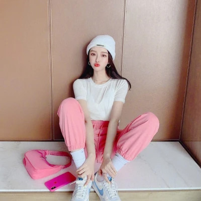 精选全身好看真人女头像，魅力无限