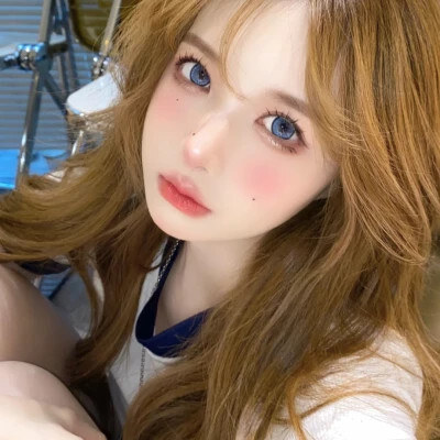INS风高级感小众头像女，独特魅力尽显