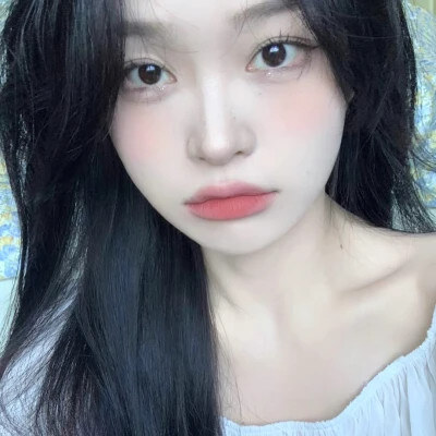 绝美女生头像正脸，一秒沦陷！