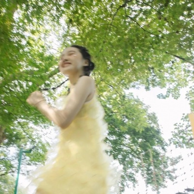 明媚开朗的女性头像，美得治愈人心！