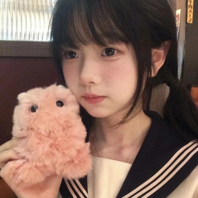 高级感可爱双马尾女生头像，令人惊艳的ins风格！