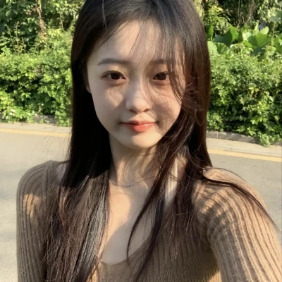 甜美头像真人，每一个都像是从漫画里走出来的甜美少女
