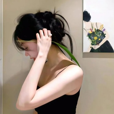 这组清新脱俗的女生头像令人陶醉
