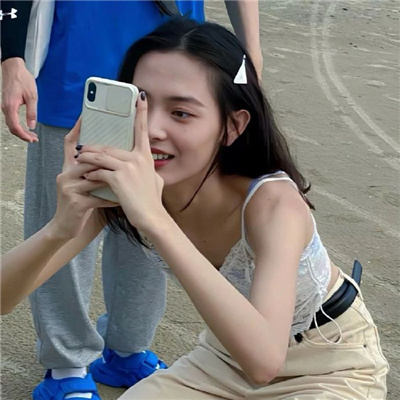 【甜度爆表】精选高清甜美女生头像，每一款都美到心动