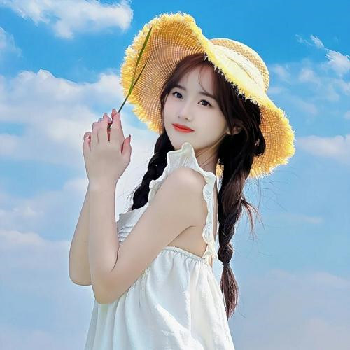 火爆美女头像2025版，免费下载，引领潮流！