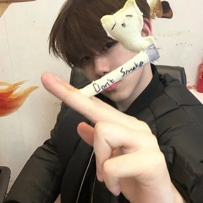 炫酷男生头像合辑，展示独特风采