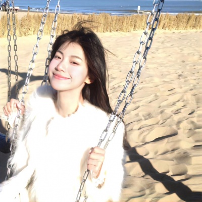 绝美真人女生头像，惊艳你的视线！