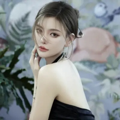 绝美冷艳气质高级质感女生头像精选集