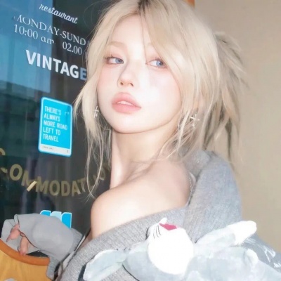 优雅高贵的女性真人头像精选，打造独特个性风采