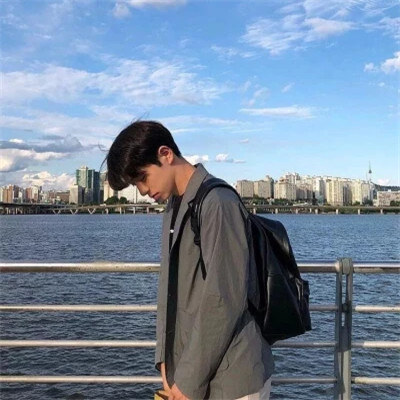男生招妹子喜欢的头像帅气图片