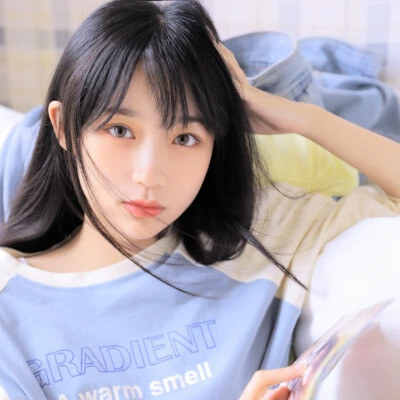 【精选】高清简单女生头像大全，每一款都超美！