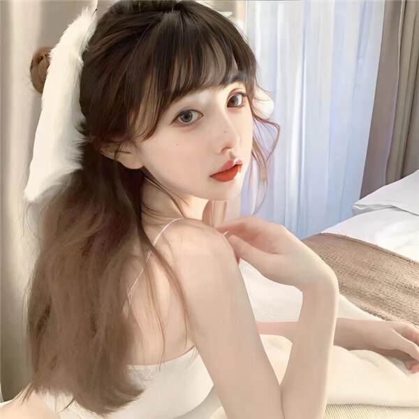 2024年最火的头像女生图片