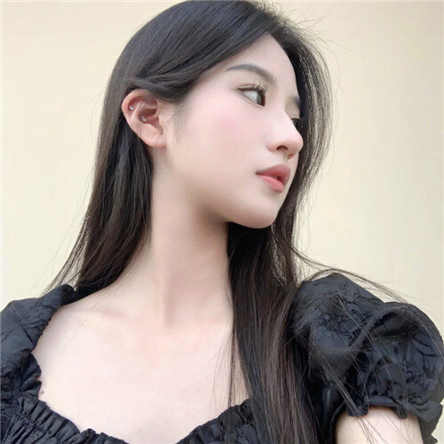 打造个性朋友圈，2024年最新女款微信头像精选，速来挑选！