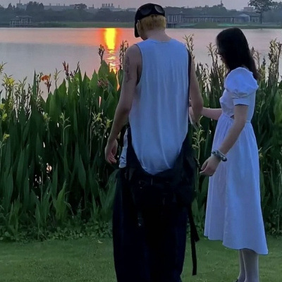 热恋必备潮流情侣头像精选，换上即刻升温