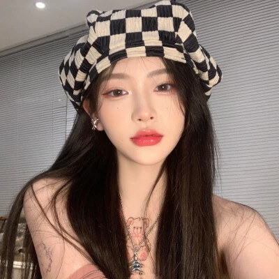 热门Ins高级感女生头像精选集
