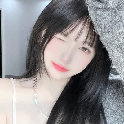 网红同款热门女生头像，轻松get同款美