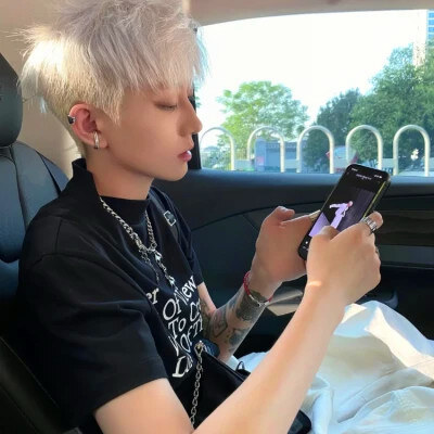 2024男生好看的头像，让人一秒就爱上了