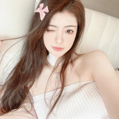 高级感爆棚INS风必备女生头像图片精选
