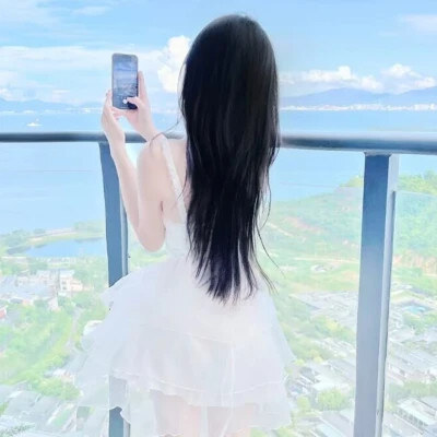 特别撩人的女生背影头像图片，每次看到都会心动不已