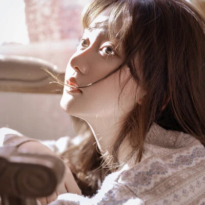 女生简单干净好看头像，一秒变清新女神