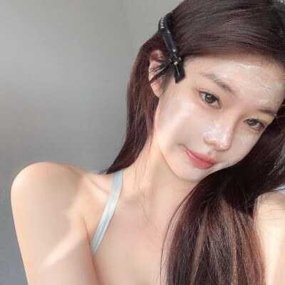 快手必备高级质感Ins风女性头像精选
