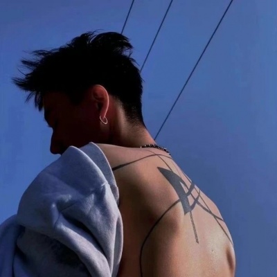 2025年型男写真高清头像精选集