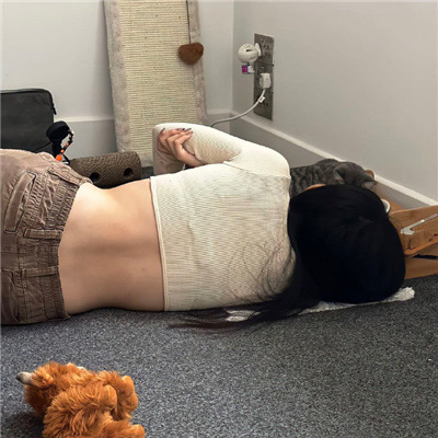超心动潮流质感女生头像精选集，彰显个性魅力