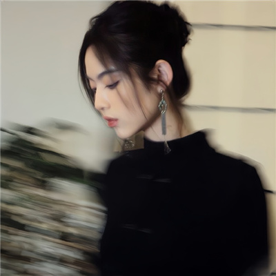 高级感爆棚黑色系女头精选，时尚耐用