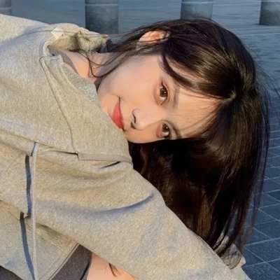 【爆款预警】绝美网红风女生头像，一秒吸粉无数！