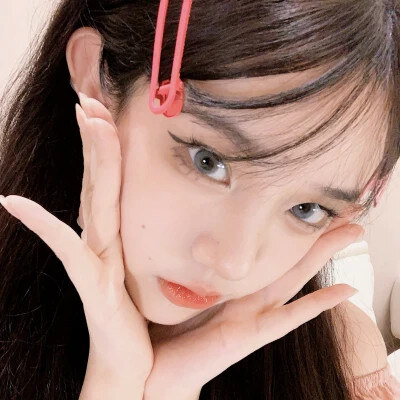 真人正脸女生人头像，简直美到冒泡啦！?