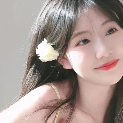 精选真人美女头像，美丽从此定格